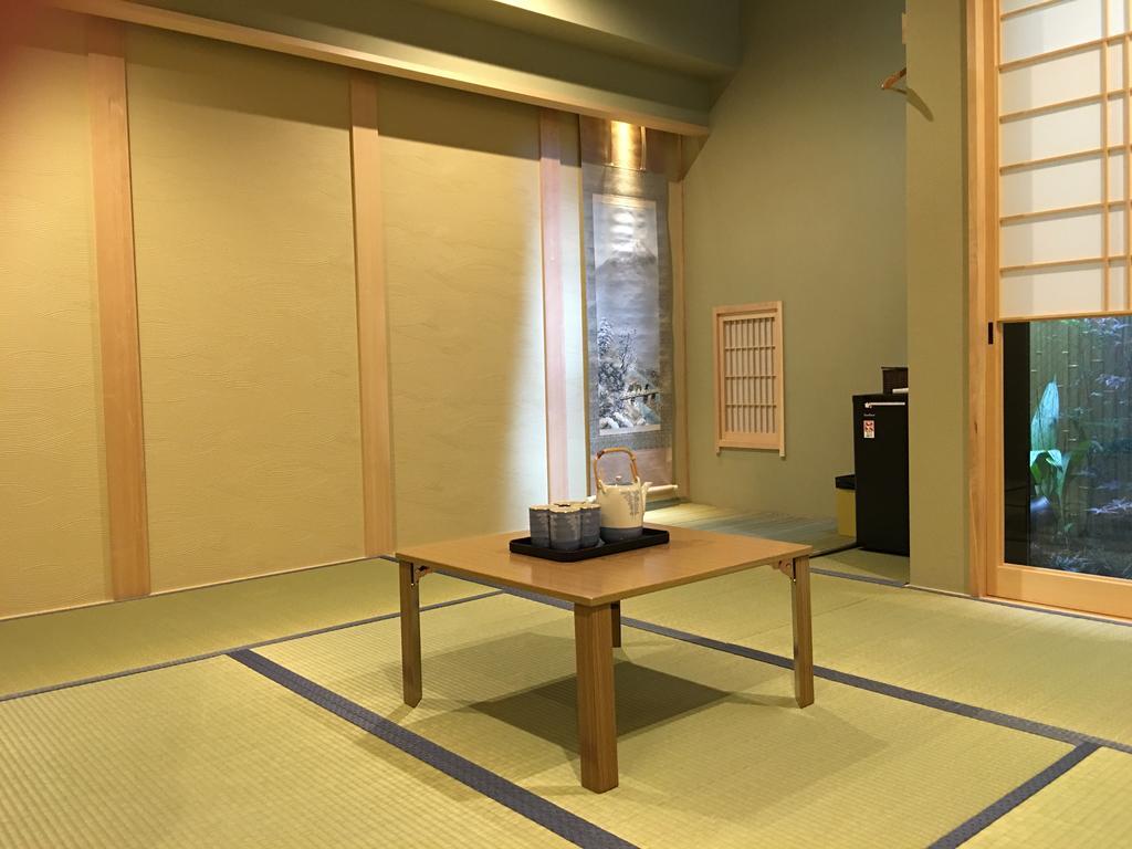 Готель Kyoto Himawari Shijo Kawaramachi Екстер'єр фото